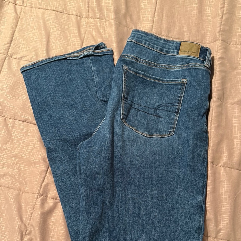 American Eagle Skinny Kick Denim Jeans